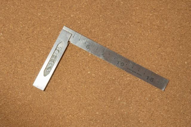 スチール定規・スコヤ（直角定規）